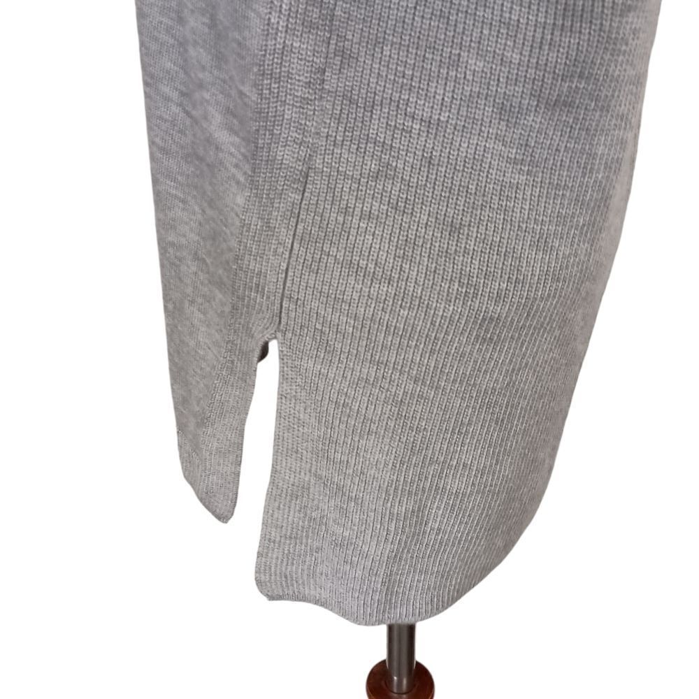 Joan Vass Cashmere Cozy Sweater M Relaxed Gray Bell Sleeves V Neck Quiet Luxury - Picture 8 of 16